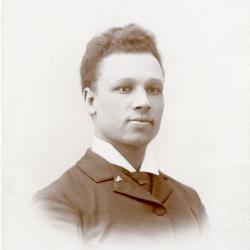 查尔斯·温特·伍德，1895届毕业生，毕业照.